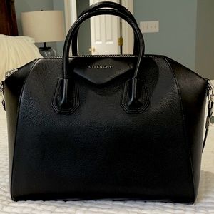 Givenchy Medium Antigona Bag